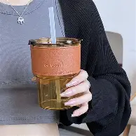 TASSE ANTI FUITES AVEC PAILLES